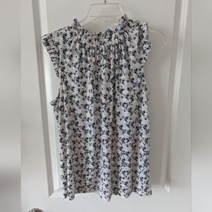 💠Ditsy Floral Mock Neck Blouse